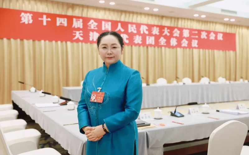 全國(guó)人大代表、榮程集團(tuán)董事會(huì)主席張榮華：全面落實(shí)雙碳戰(zhàn)略，統(tǒng)籌推動(dòng)鋼鐵行業(yè)綠色低碳高質(zhì)量發(fā)展
